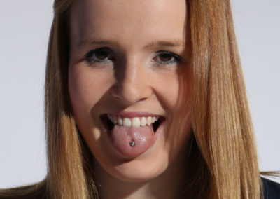 Piercingstudio Hamburg , Tattoostudio Hamburg , Hakuna Ma Tattoo , Tattoos , Piercings , Zungenpiercing